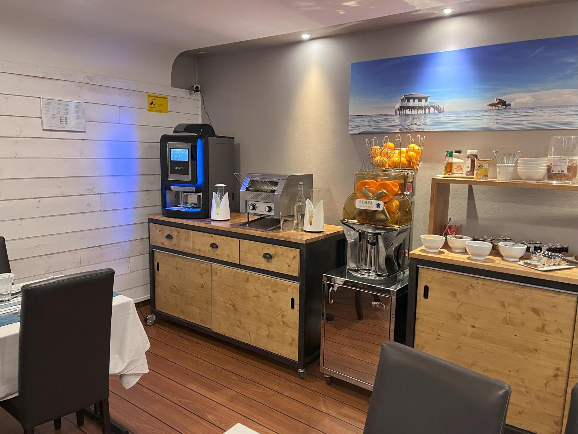 ארסשון Hotel Point France מראה חיצוני תמונה